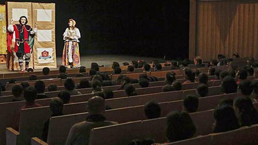 El Ramos, lleno en la experiencia con el inglés.