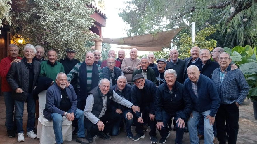 Reunión de algunos de los históricos jugadores del Elche CF