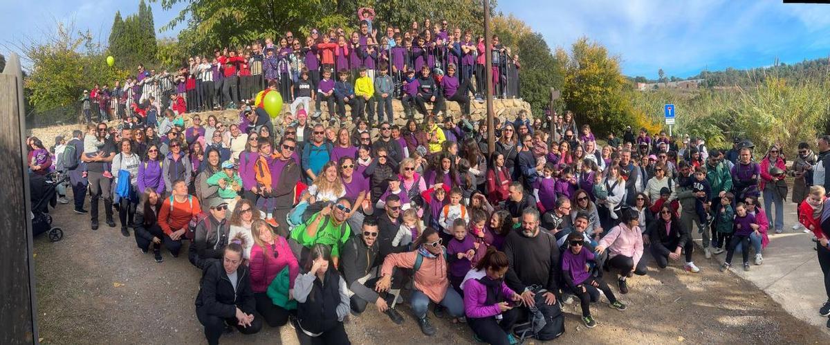 Vora 400 persones es concentren al paratge de Sant Vicent per a la Convivència.