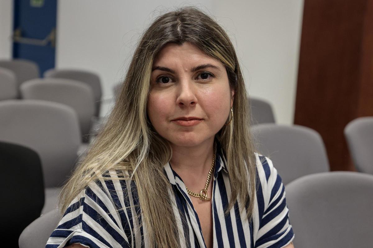 Otra imagen de la conferenciante de origen turco