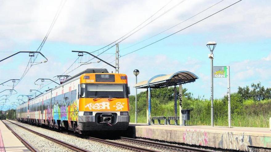 El futur del tren de l’Empordà passa per l’estació de Roses-Vilajuïga