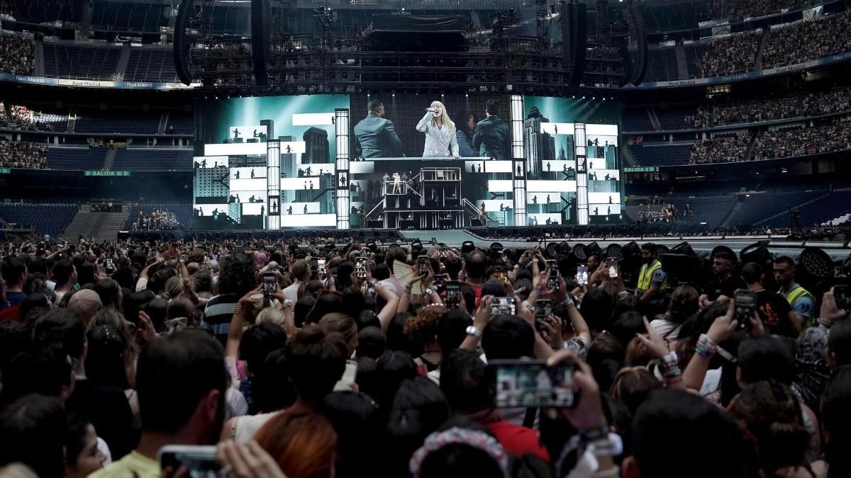 Taylor Swift en uno de sus conciertos en el Bernabéu