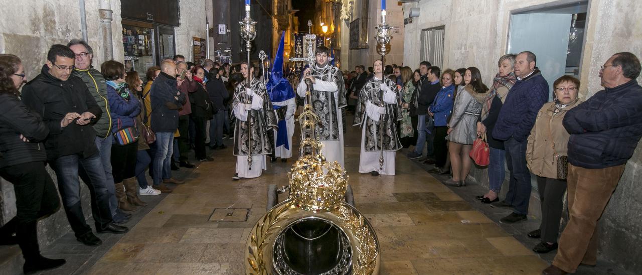 La bocina oficial que abre la procesión de la Soledad de Santa María