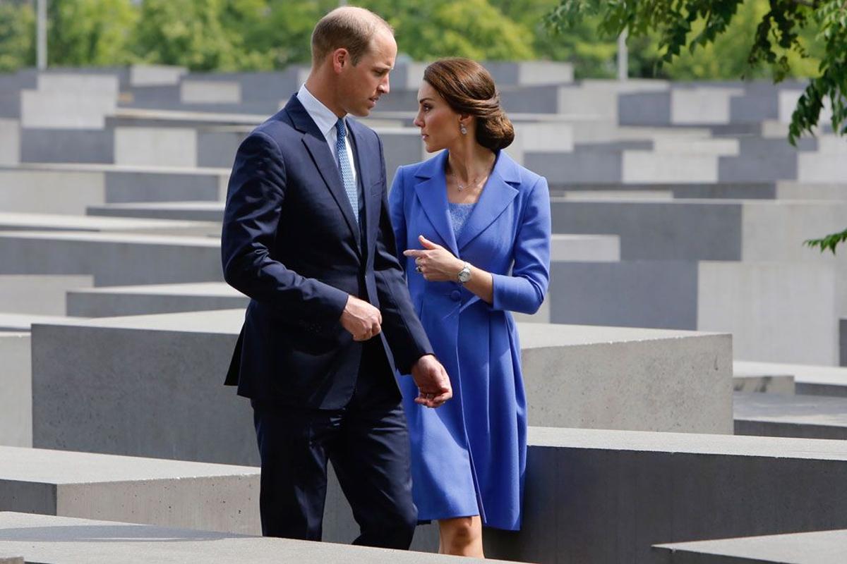 Los Duques de Cambridge en el monumento al Holocausto