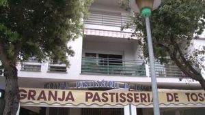 Un home de 39 anys ha mort durant un incendi a casa seva.