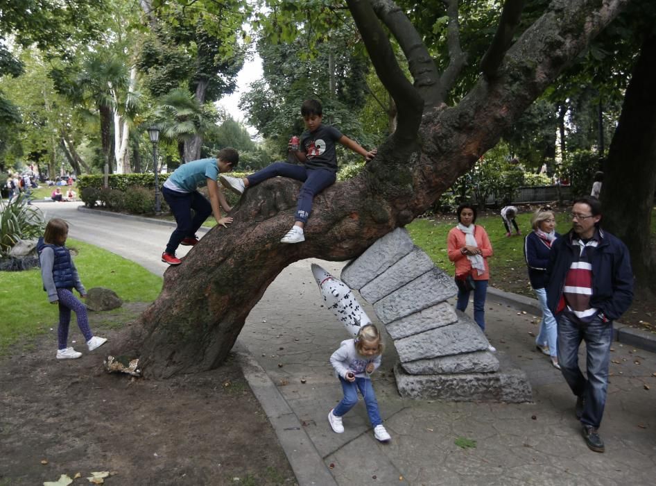 Oviedo celebra el día grande de San Mateo con 7.000 bollos preñaos