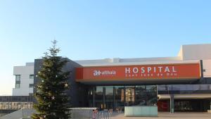 MANRESA . HOSPITAL DE SANT JOAN DE DEU . ENTRADA GENERAL I ENTRADA AL SERVEI D  URGENCIES