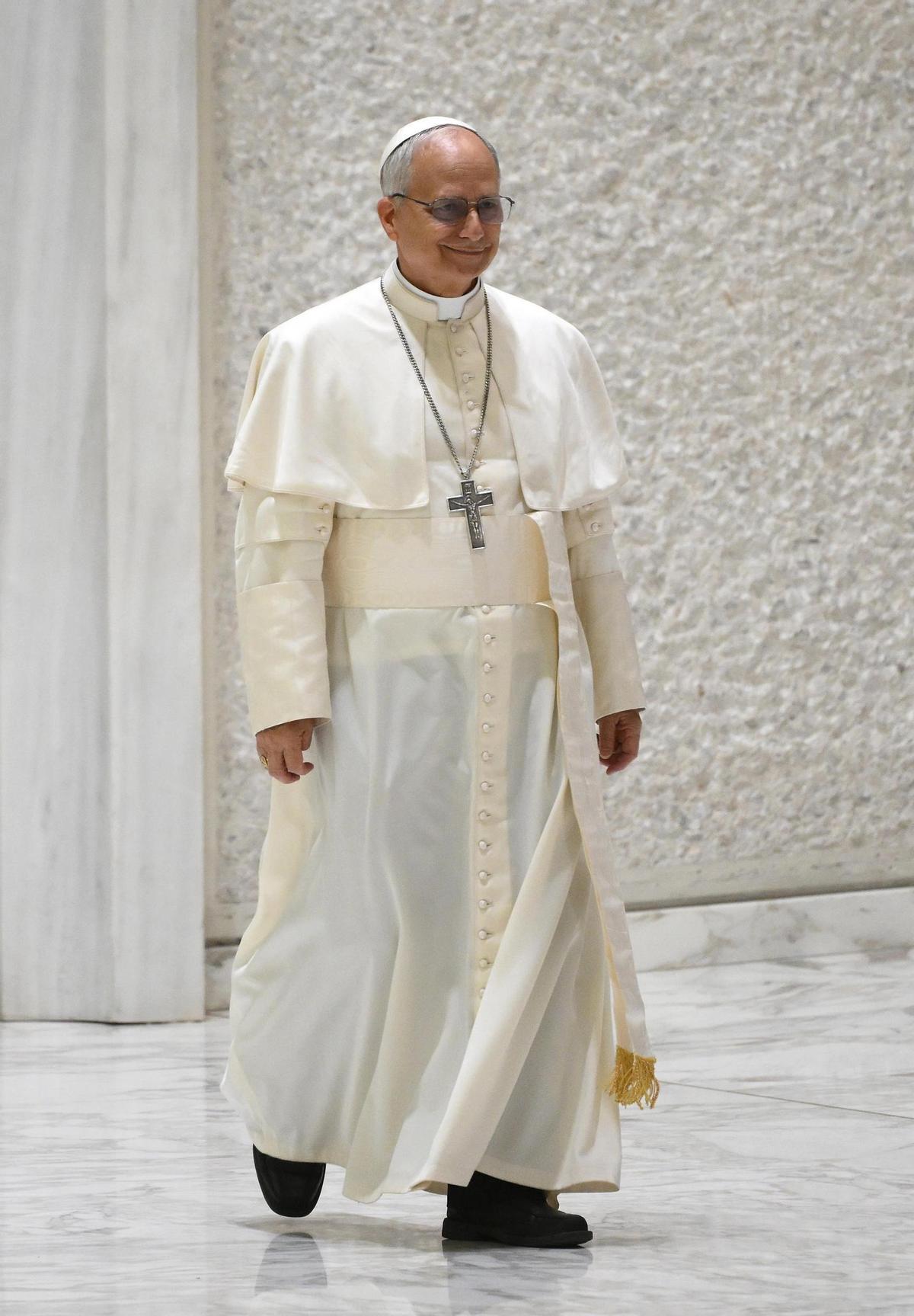 El papa León XIV se reúne con los periodistas en El Vaticano