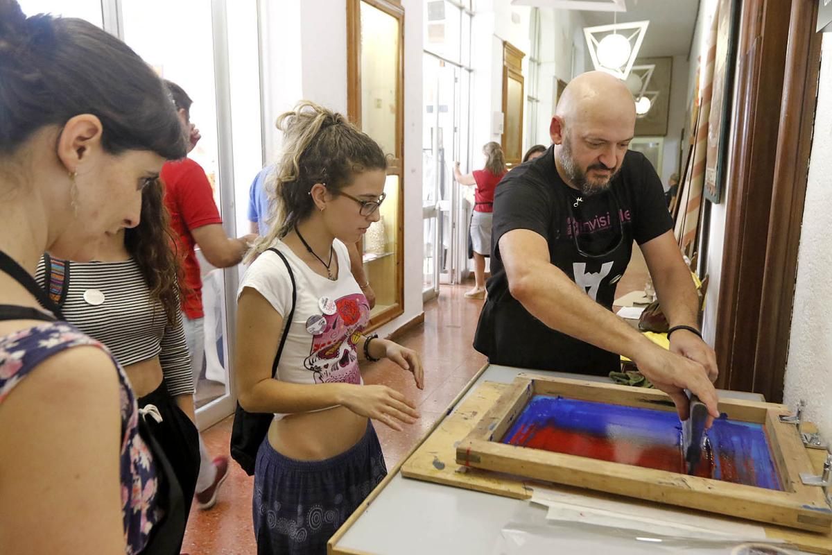 Fotogalería / Jornada de puertas abiertas en la Escuela de Arte Mateo Inurria