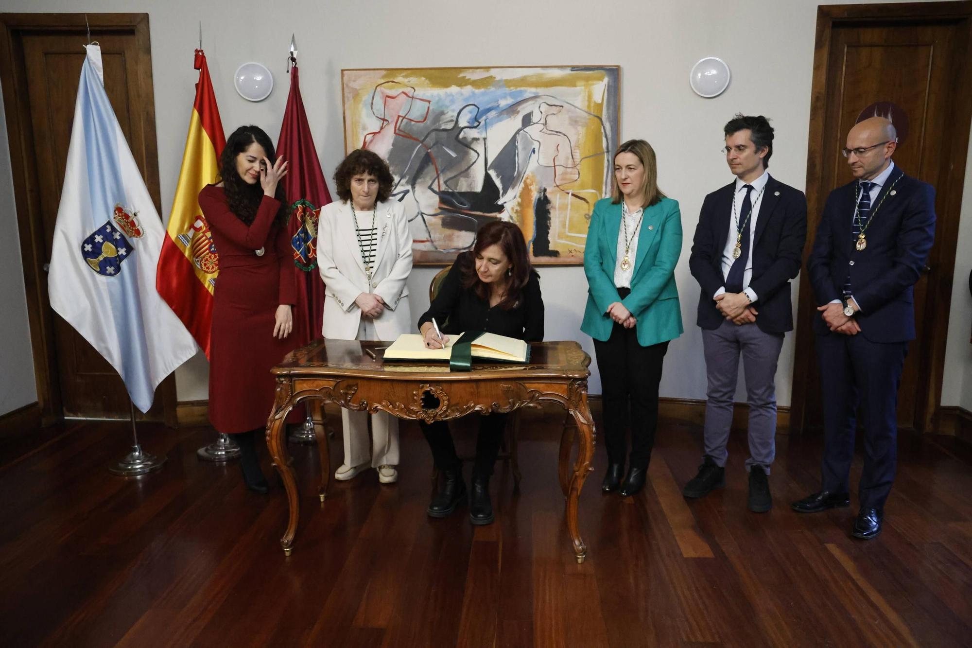 Noche de reencuentros en la entrega de las Medallas de Oro de Santiago