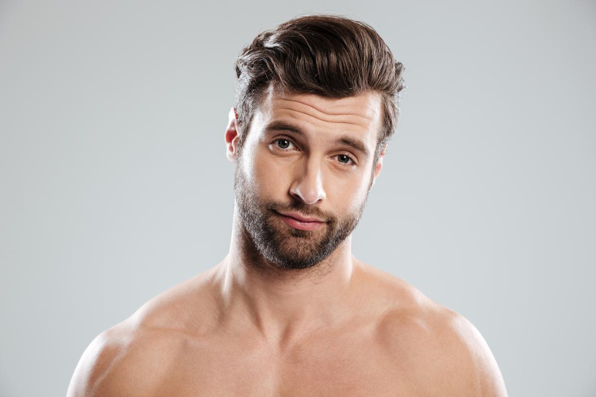 El champú anticaída que más usan los hombres de 35 años para prevenir la caída del pelo