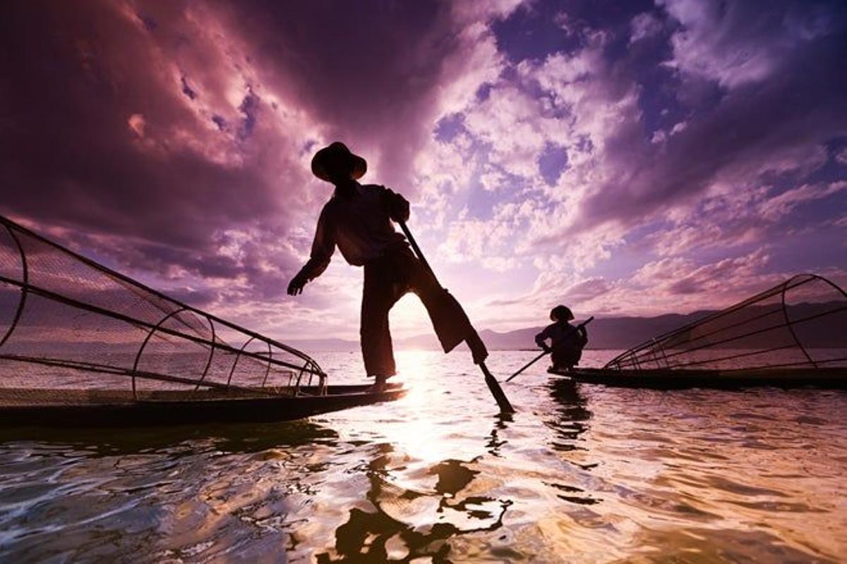 Pescador en el lago Inle, Myanmar.