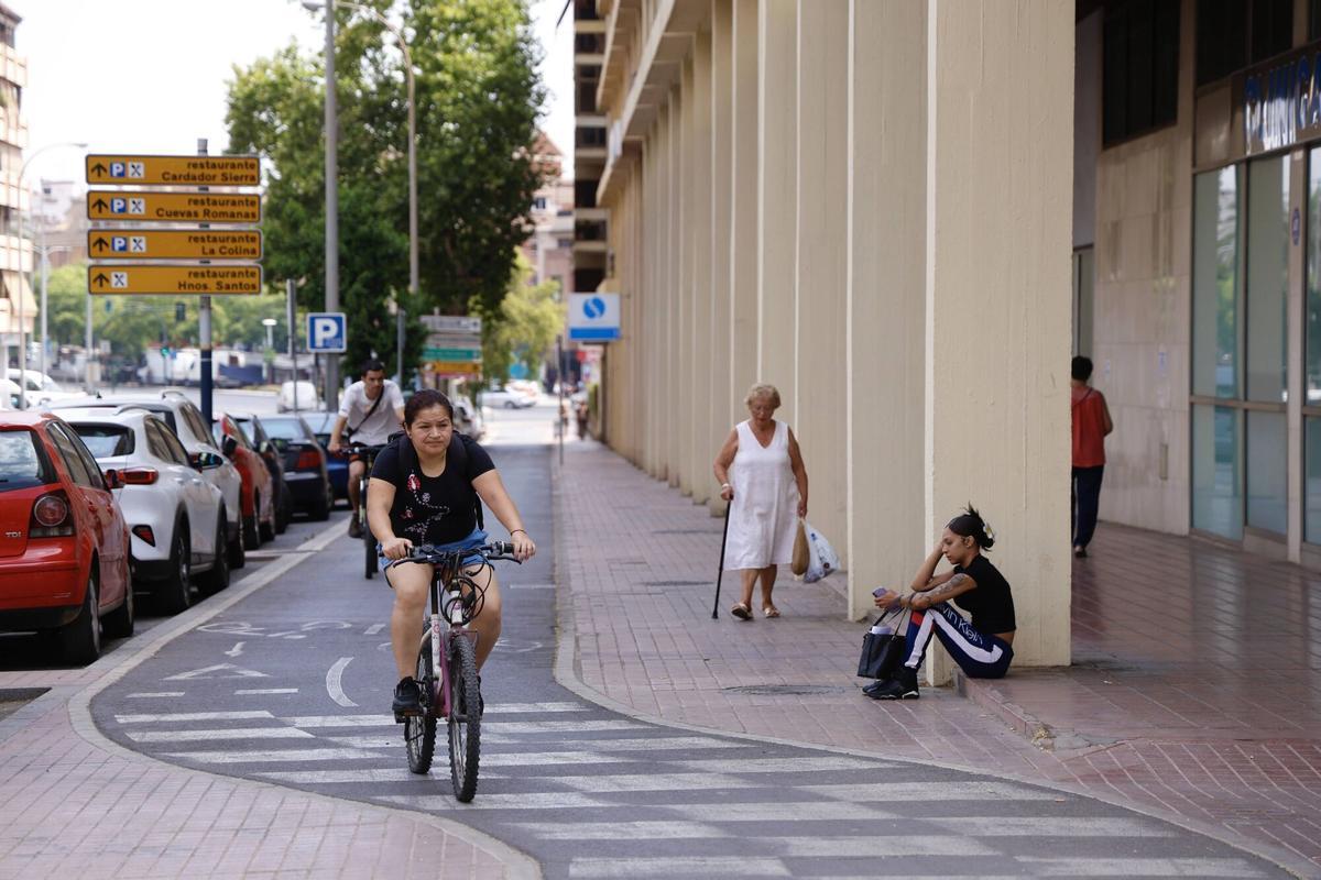 El resurgir de la avenida de Ollerías La construcción de nuevas viviendas y la reforma de la vía convencen a los vecinos