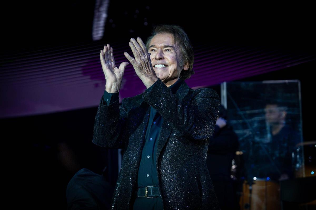 Concierto de Raphael en el Palau Sant Jordi