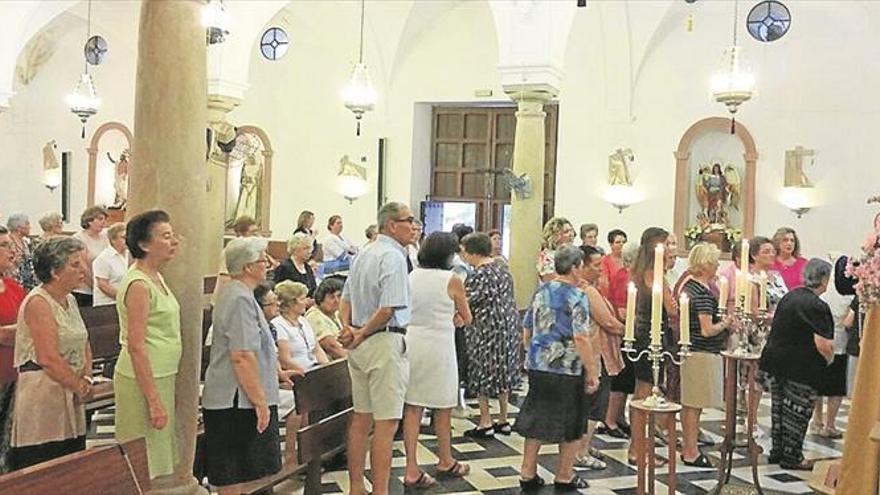 los vecinos de pedro abad celebran la festividad de santa maría magdalena