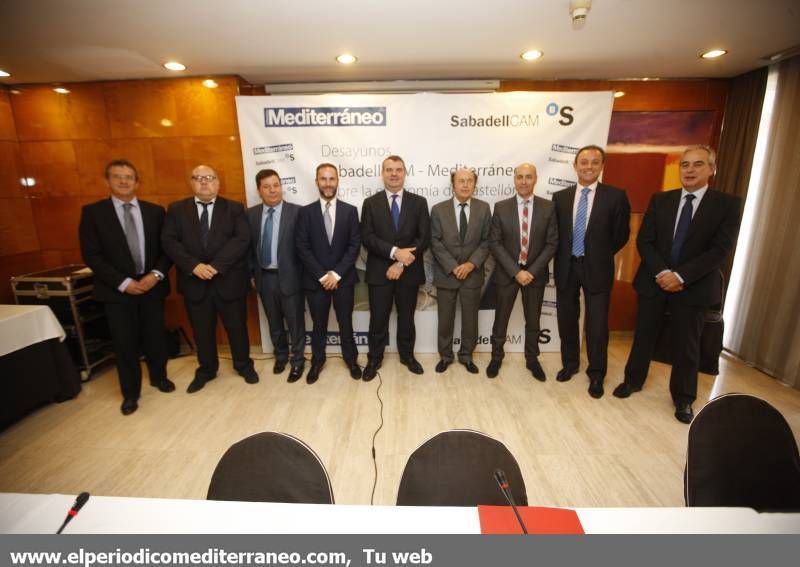 GALERÍA DE FOTOS -- SabadellCAM y Mediterráneo evalúan el futuro de las pymes con seis expertos en el Mindoro