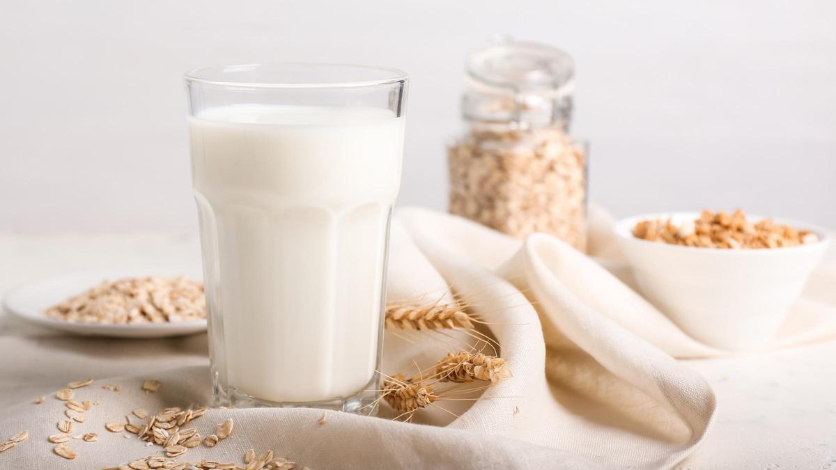 Vaso de leche de avena