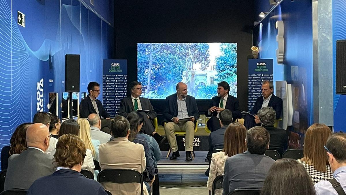 El Museo de Aguas de Alicante albergó el encuentro «Climas para el cambio».