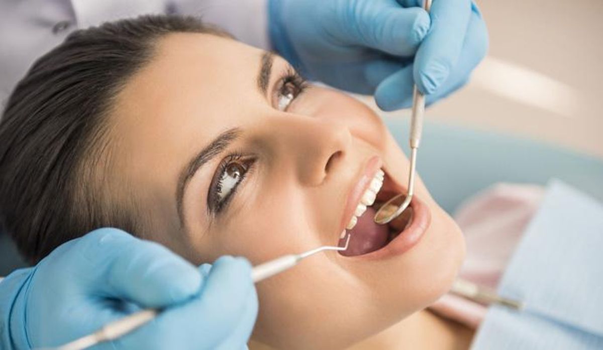 Los alimentos que oscurecen los dientes