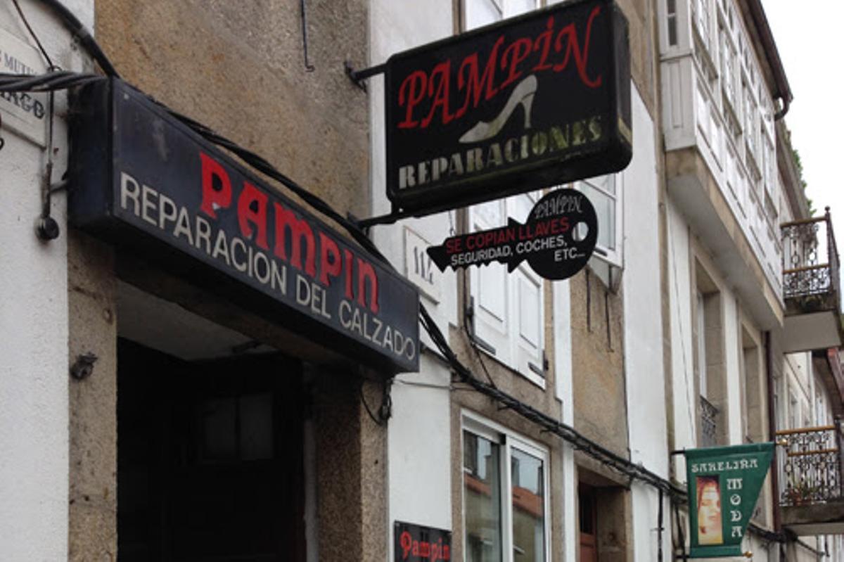 Reparación de calzado Pampín, en la Rúa de San Pedro
