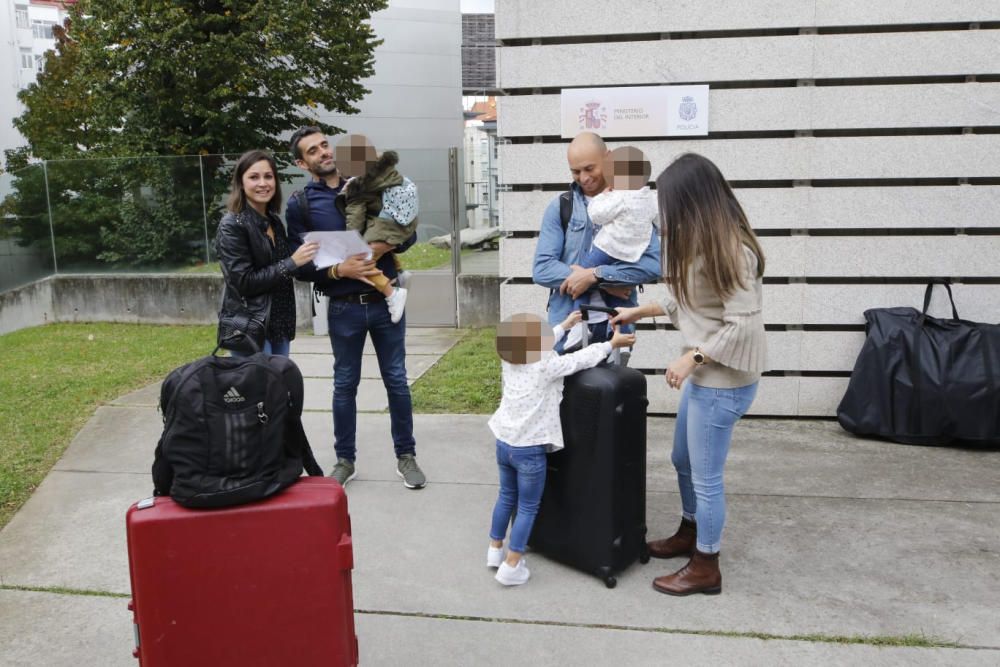 Llegan a Vigo 29 policías desplazados a Cataluña