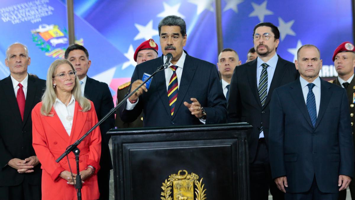 El presidente de Venezuela, Nicolás Maduro, comparece tras acudir al Tribunal Supremo de Justicia