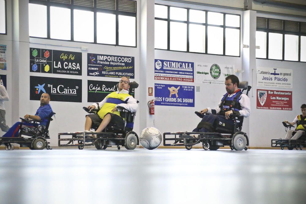 La Selección de Francia de «powerchair» se entrena en Callosa de Segura