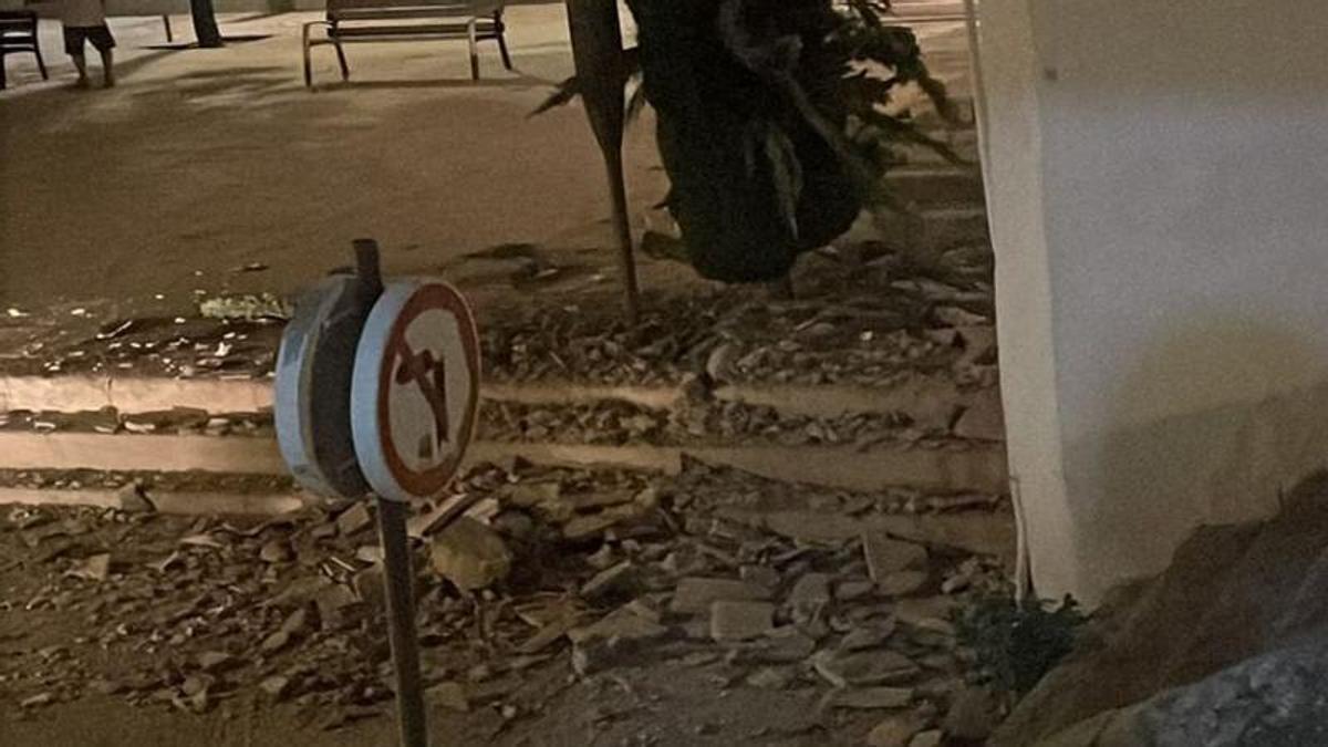 Despreniments als carrers de Granada a causa del terratrèmol