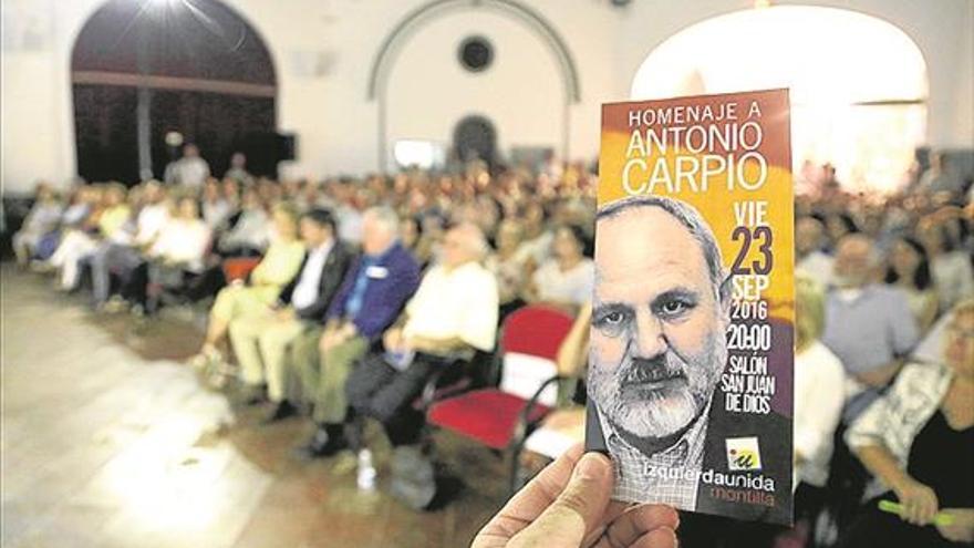 IU rinde otro homenaje al exalcalde Antonio Carpio