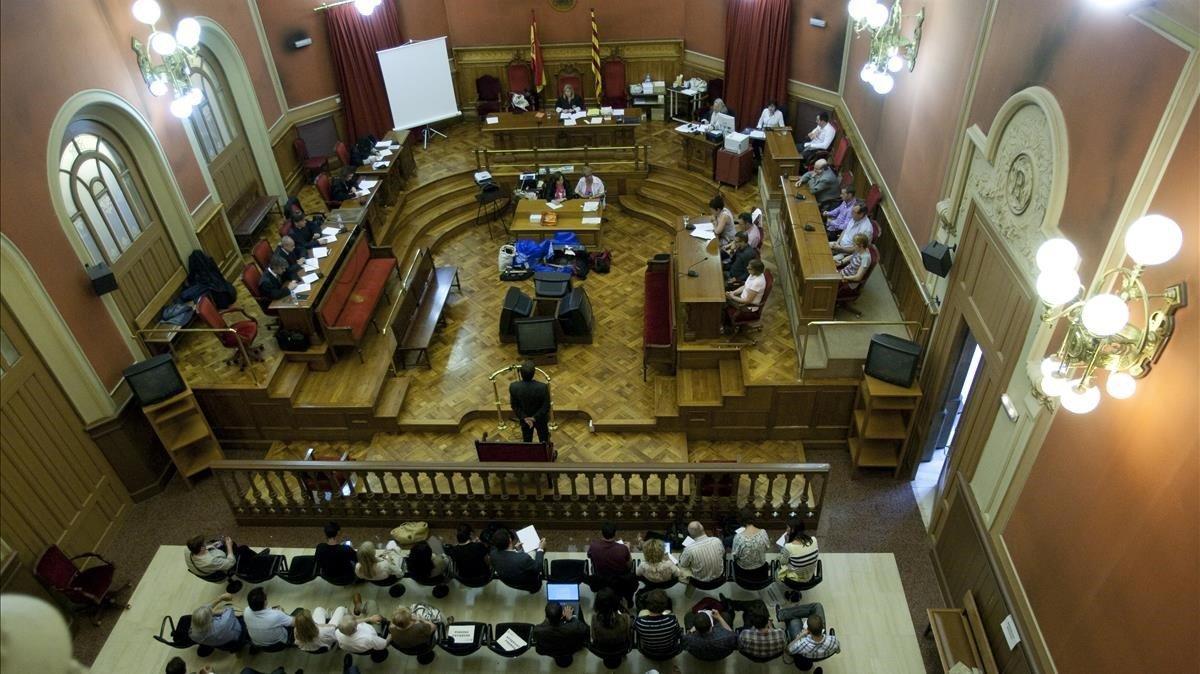 zentauroepp16134113 barcelona 1 5 2011 sociedad juicio por el caso tous e190915180218 zentauroepp16134113 barcelona 1 5 2011 sociedad juicio por el caso tous e190915180218