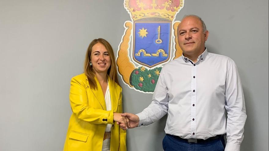 El PP gobernará con el Partido de Requena y Aldeas: Cortés firma el pacto y configura el ayuntamiento