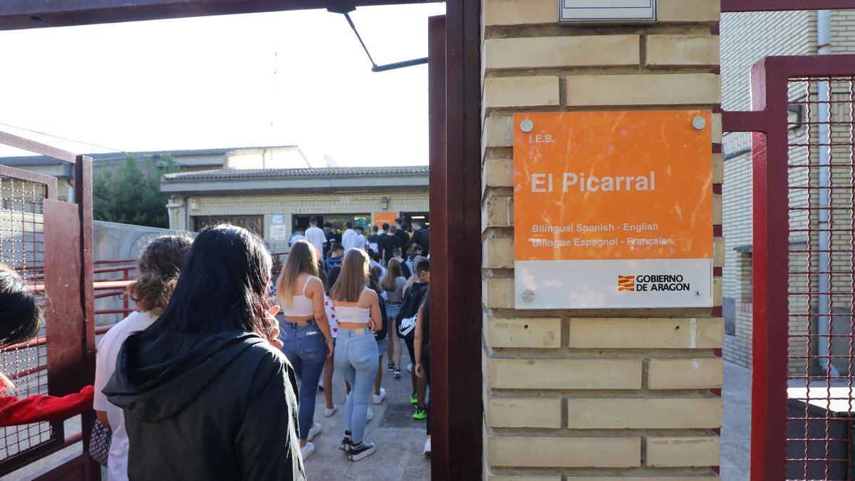 Imagen de archivo de la entrada del IES El Picarral.