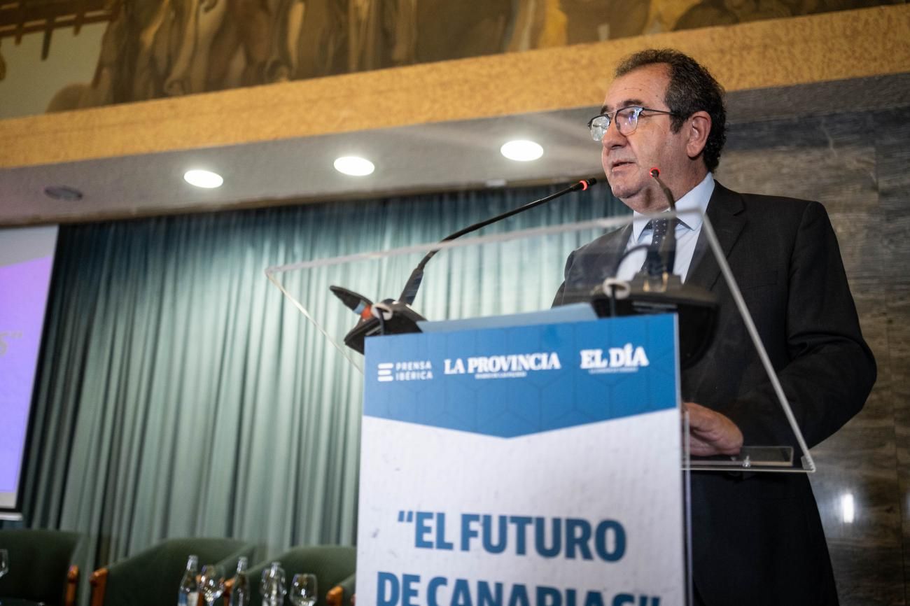 Foro 'El futuro de Canarias' 60 años de Cajasiete