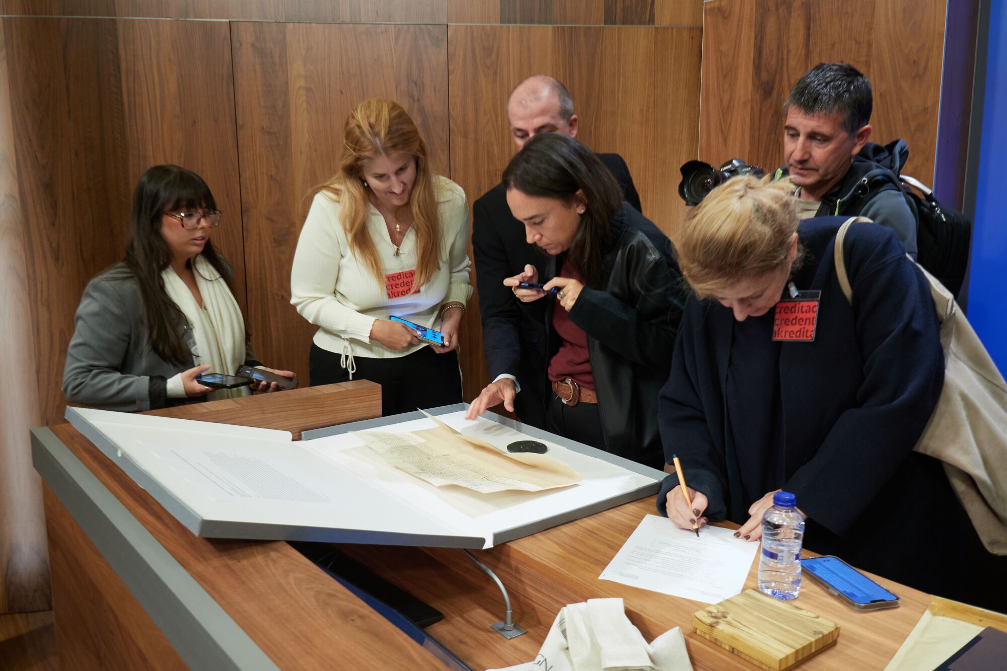 EN IMÁGENES: Leonor se da un baño de multitudes en su estreno como Princesa de Viana