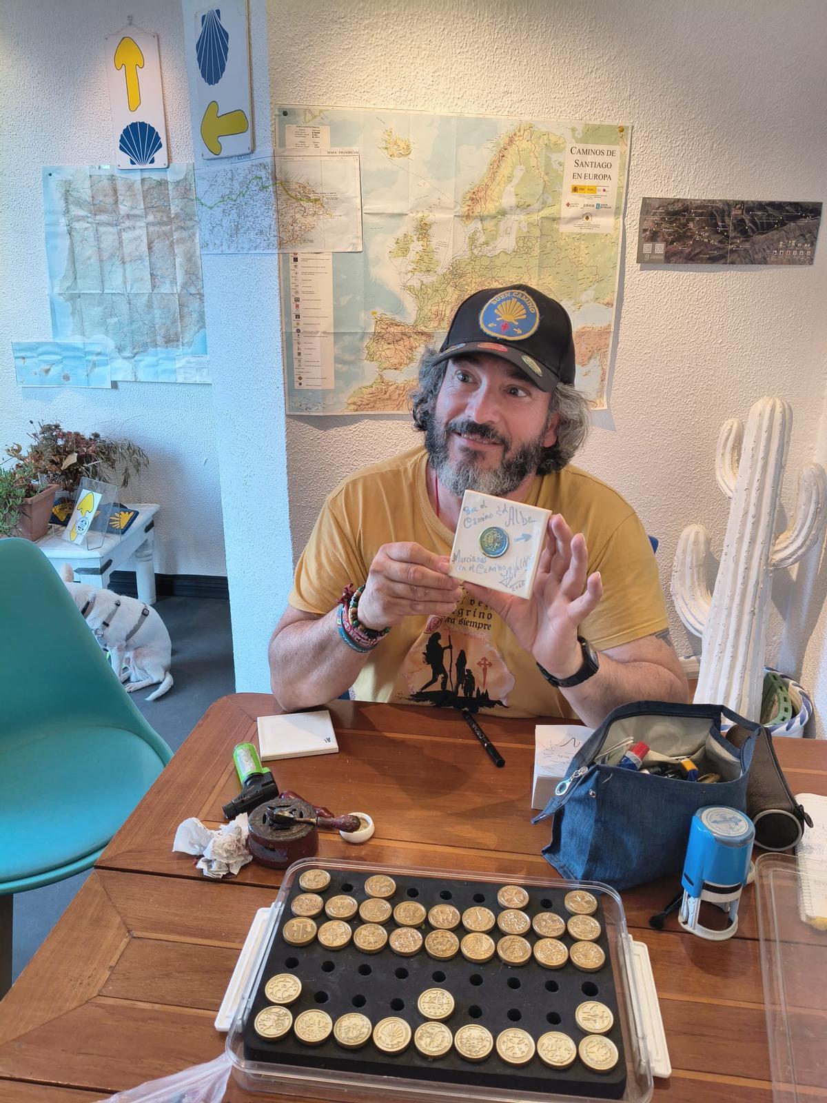 La demostración del sellado con lacre