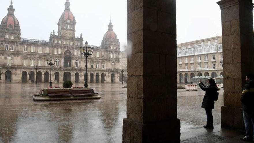 La plaza de María Pita, con el Ayuntamiento al fondo.