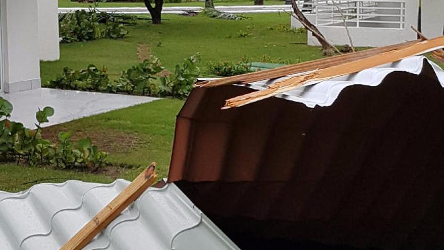 Destrozos en el hotel Occidental Punta Cana tras el paso de María.