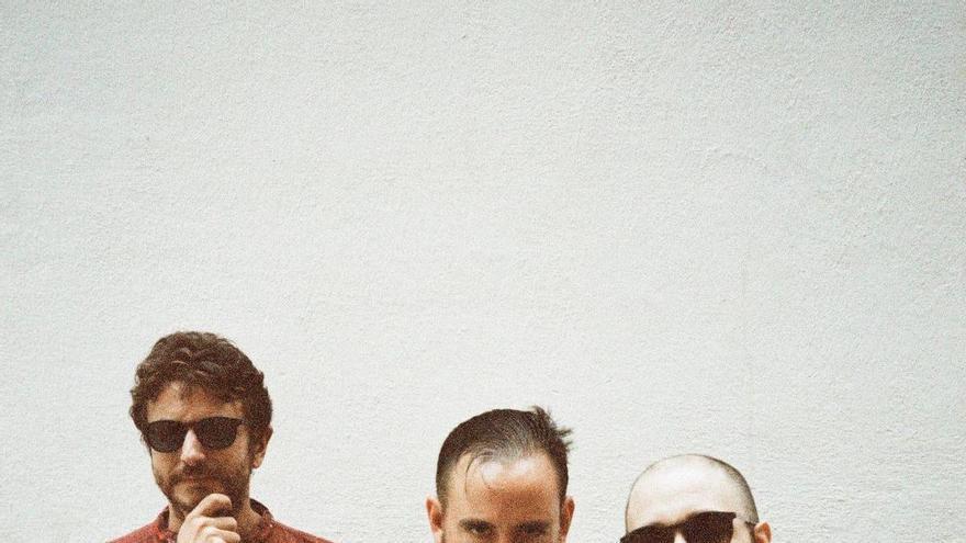 «¡El rock salvaje y primitivo es una enfermedad para la que no existe cura!»