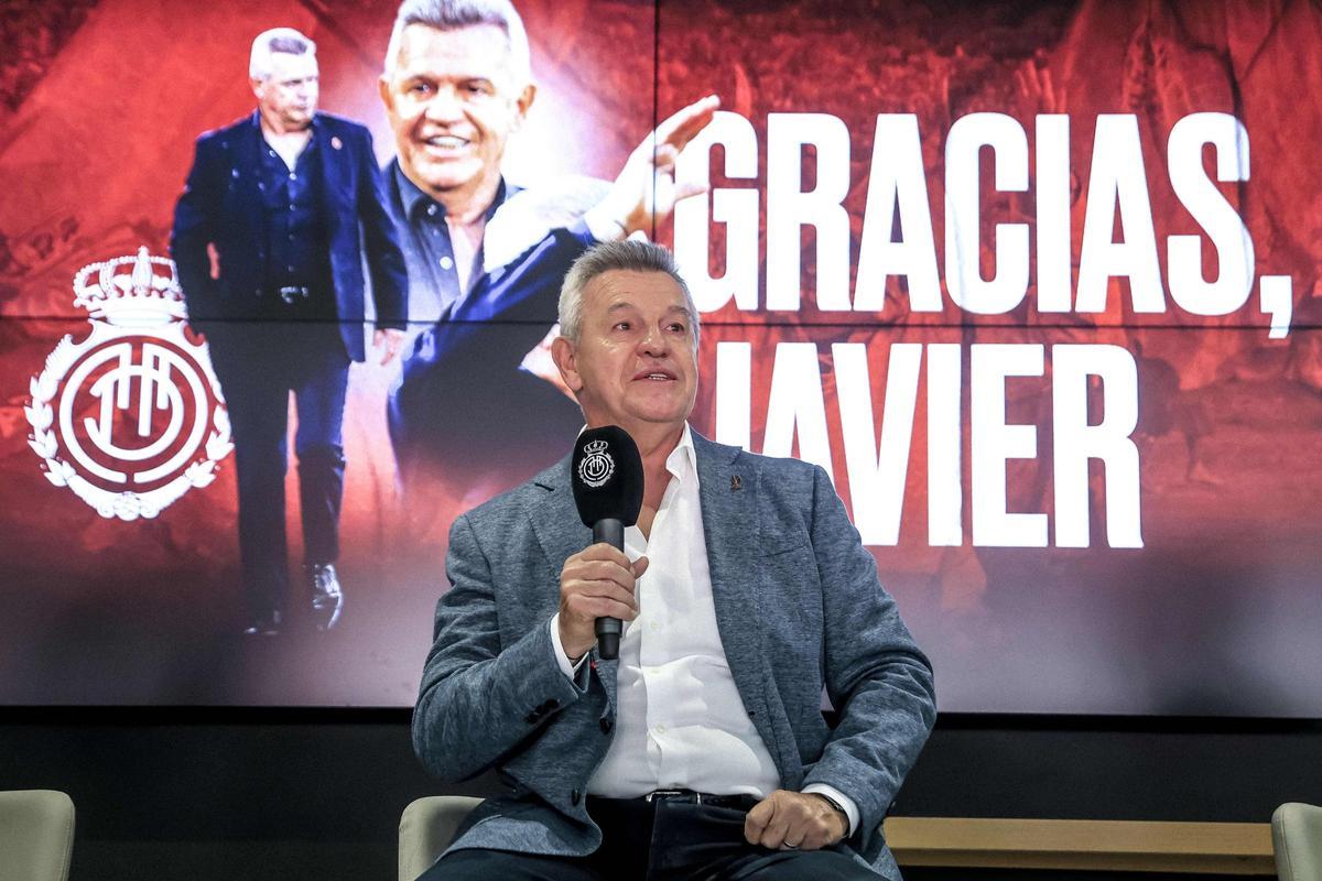 Acto de despedida a Javier Aguirre. Acto de despedida a Javier Aguirre.
