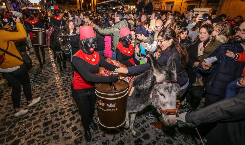 Alcoy recibe al emisario de la ilusión