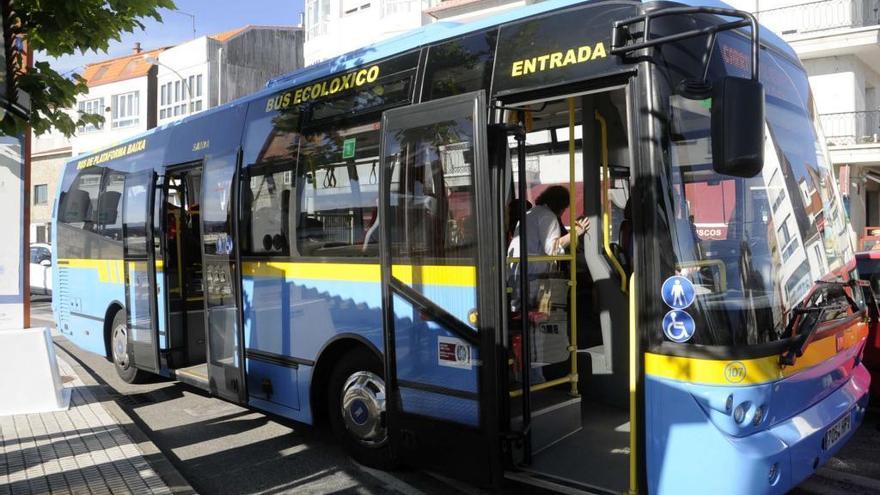 La línea de autobús Carril-Vilagarcía-Vilaxoán amplia horarios hasta las 3 de la madrugada en la noche de San Xoán