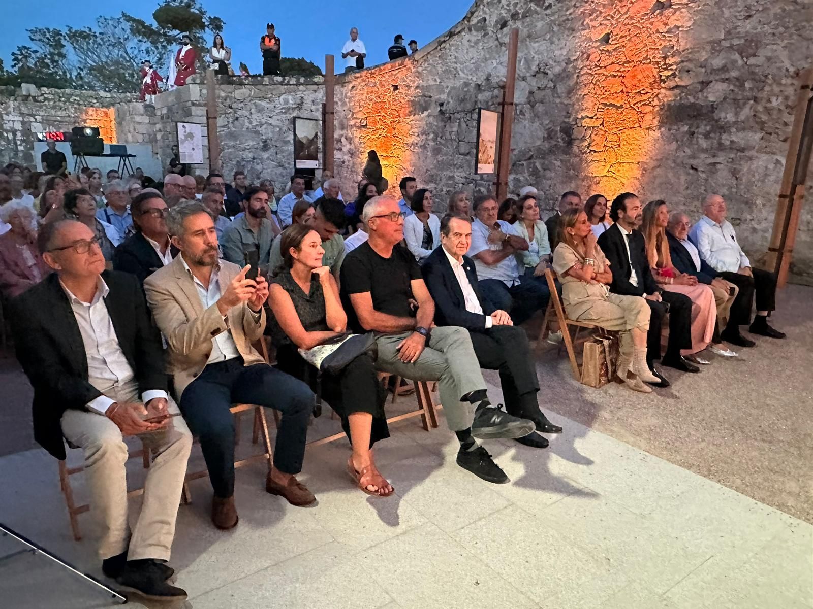 Acto de inauguración de las galerías, el polvorín y el patio de armas de O Castro ya musealizados