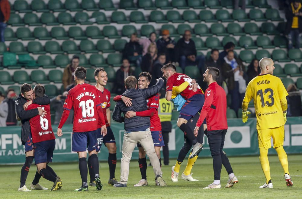 Los franjiverdes desperdician media docena de ocasiones tras un derroche de juego e intensidad y caen en el tramo final