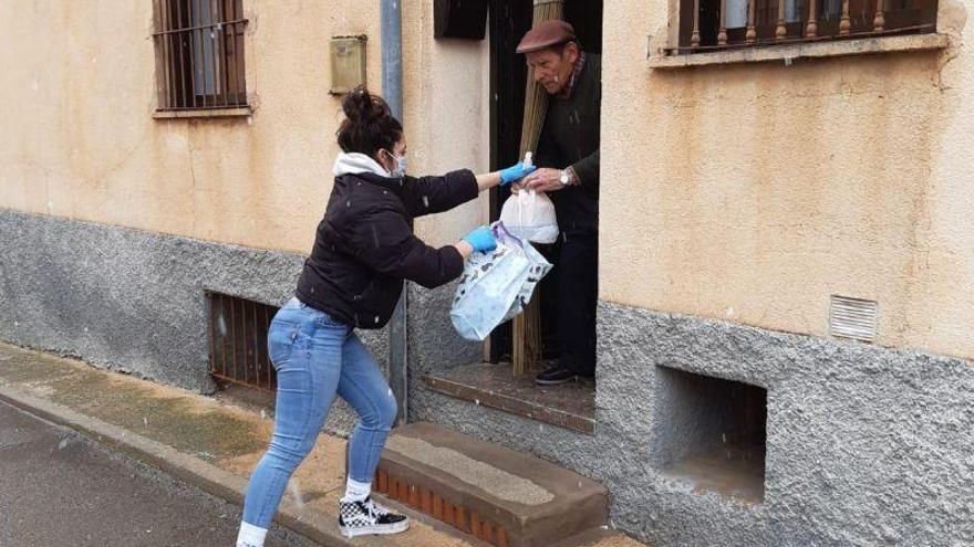 Surgen decenas de iniciativas solidarias en Aragón para intentar frenar al virus