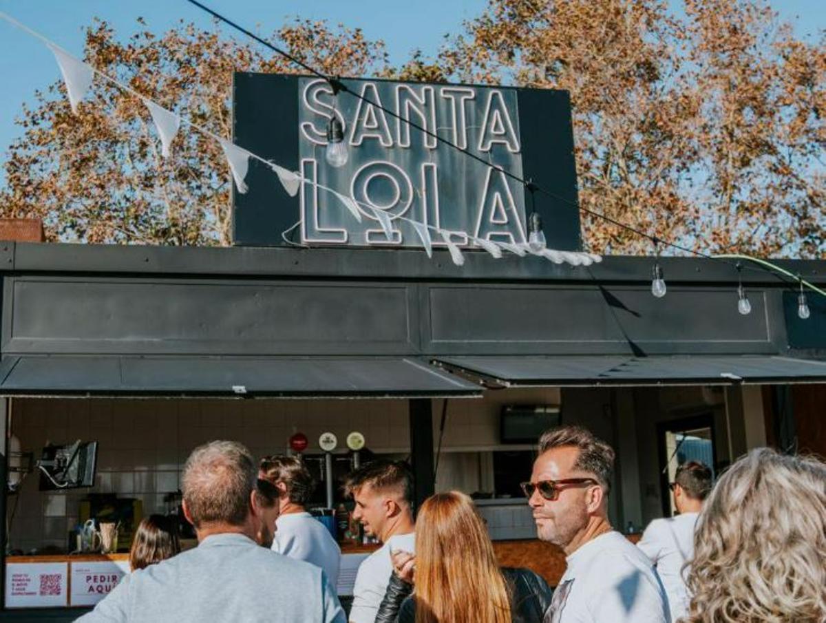 El bar Santa Lola, recientemente desalojado en Badalona. El bar Santa Lola, recientemente desalojado en Badalona.