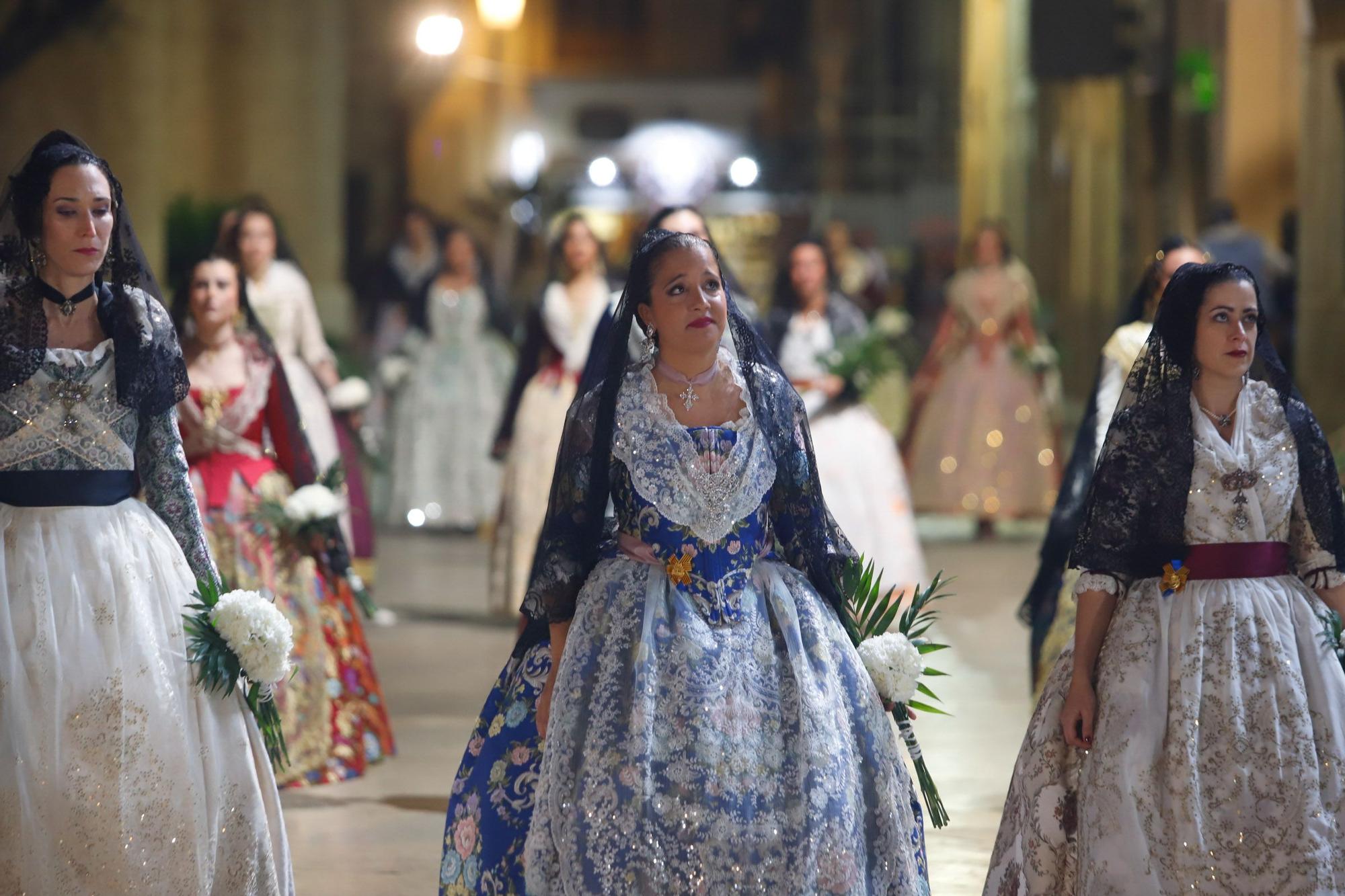 Búscate en el segundo día de la Ofrenda en la calle San Vicente entre las 22 y las 23 horas