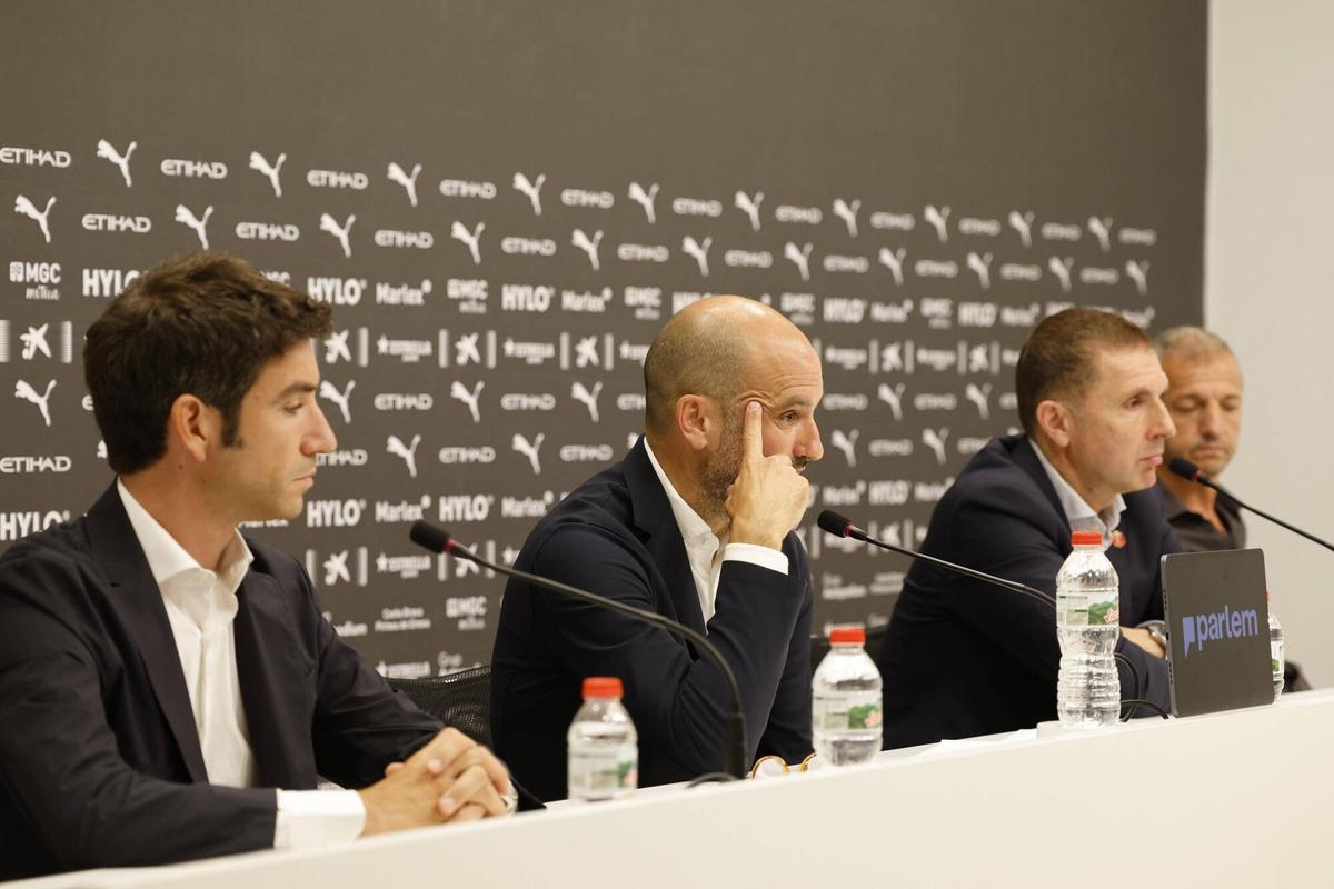 Les imatges de la roda de premsa sobre el descens del Girona Les imatges de la roda de premsa sobre el descens del Girona