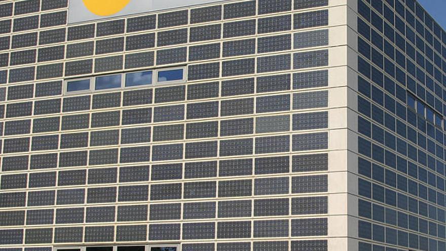 Regulación de empleo. La planta de Isofotón en el Parque Tecnológico de Málaga.