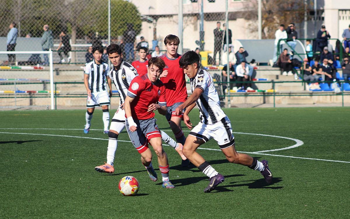 Partido de idas y venidas a las dos árenas entre el Castellón y el Albacete.