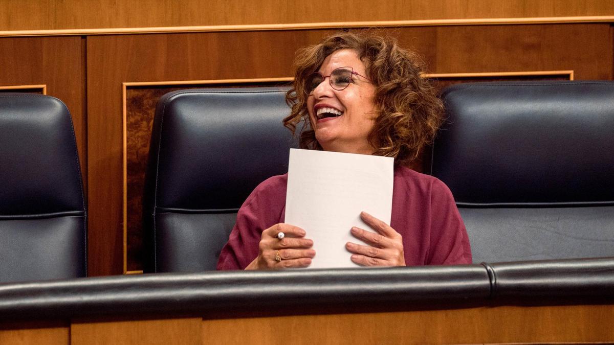 Buenas noticias para los pensionistas: las fechas en las que Hacienda va a ingresar la devolución de 2.000 euros